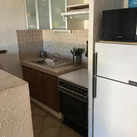 Rez-de Piscine Apartment *